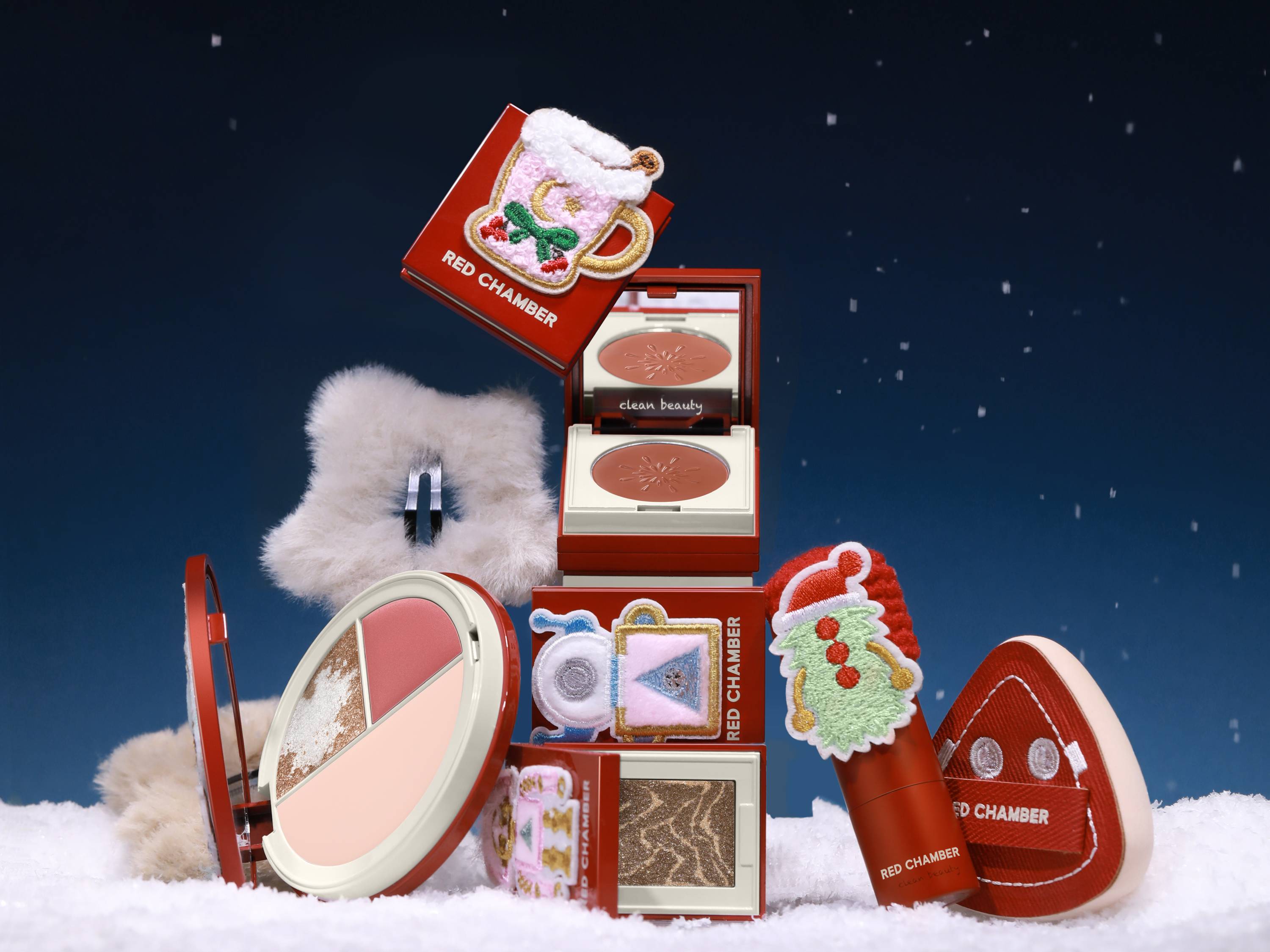 RED CHAMBER | Christmas Collection